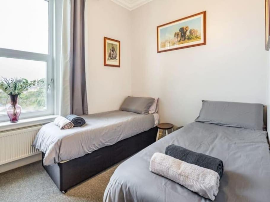 Number 7 Torquay Stunning Sea Views Exterior photo